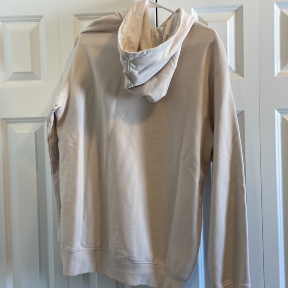 Stand out with the Timberland boot logo hoodie. - Picture 4 of 11